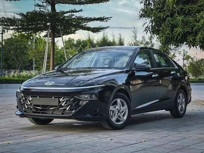 Hyundai Accent 1.5L AT