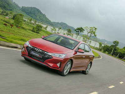 Hyundai Elantra Sport 1.6 T-GDI