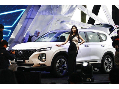 Hyundai Santa Fe 2019 chính thức ra mắt, giá từ 995 triệu đồng