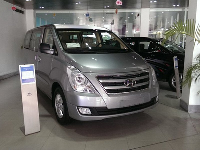 Hyundai Starex Van 3 Chỗ