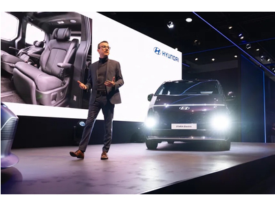 Hyundai Staria Electric ra mắt: MPV thuần điện giữ thiết kế “phi thuyền”, sạc nhanh 20 phút, có tính năng lấy điện V2L
