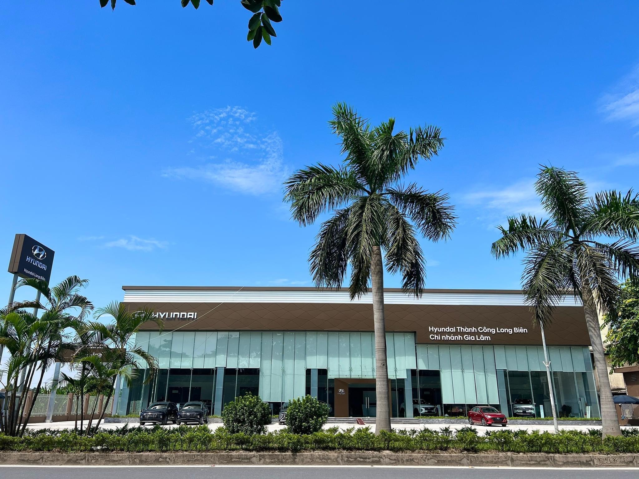 SHOWROOM 3S HYUNDAI LONG BIÊN TỌA LẠC TẠI SỐ 3+5 NGUYỄN VĂN LINH GIA THỤY