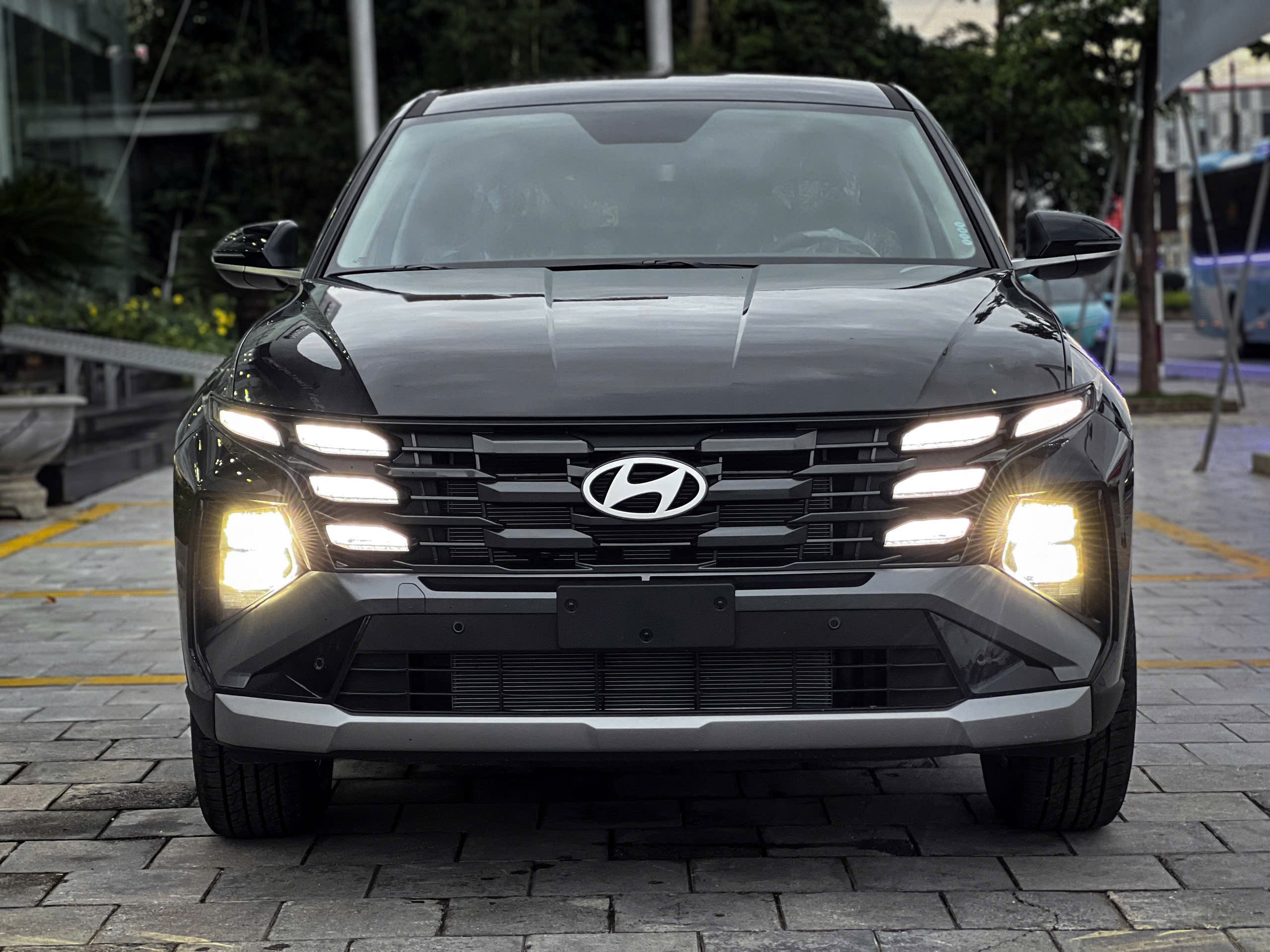 Hyundai Tucson 2.0 Xăng Tiêu chuẩn