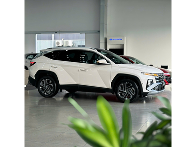 Hyundai Tucson Đồng Nai 2026: Giá lăn bánh mới nhất, trả góp và khuyến mãi từng phiên bản.