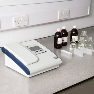 Thiết bị so màu Platinum Cobalt, APHA, Hazen Lovibond® ICx