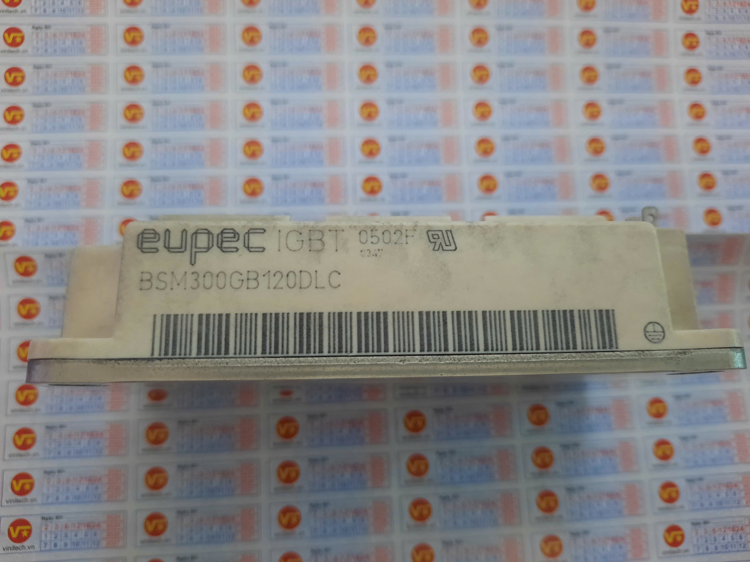 IGBT BSM300GB120DLC EUPEC