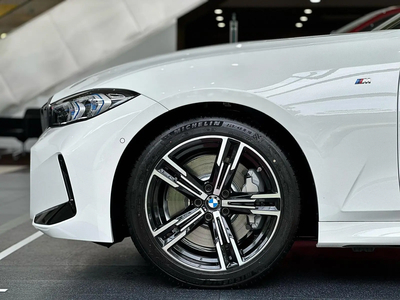 BMW 320i M-Sport LCI