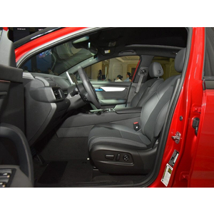 VinFast VF8 Plus US