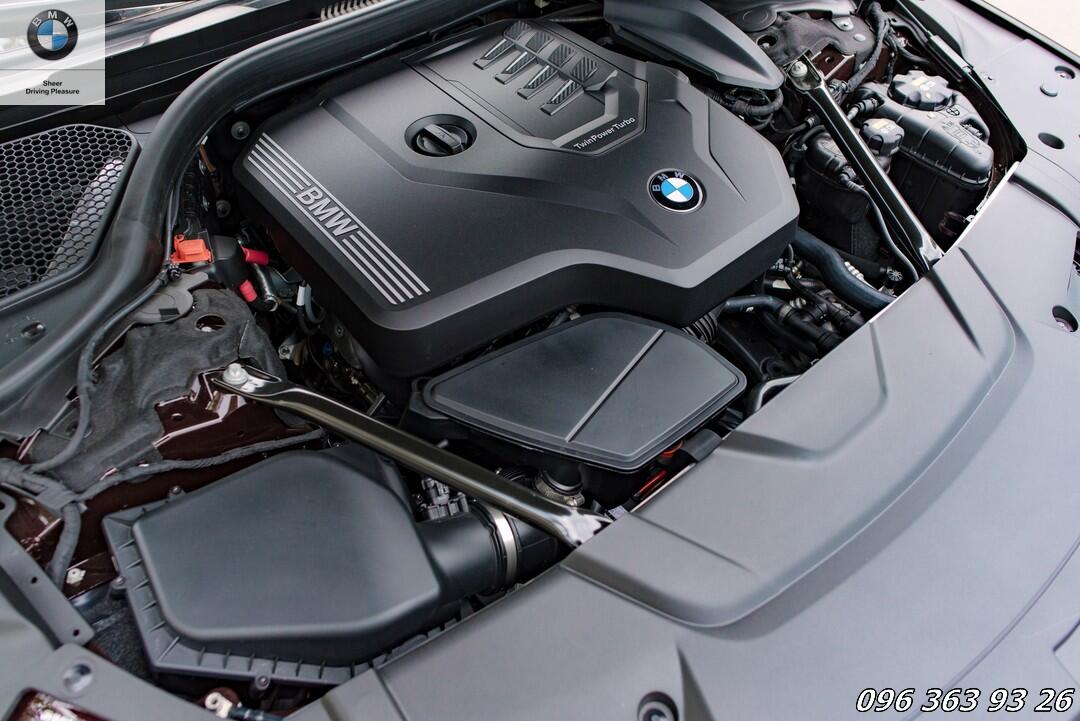BMW 740Li - Hình 17