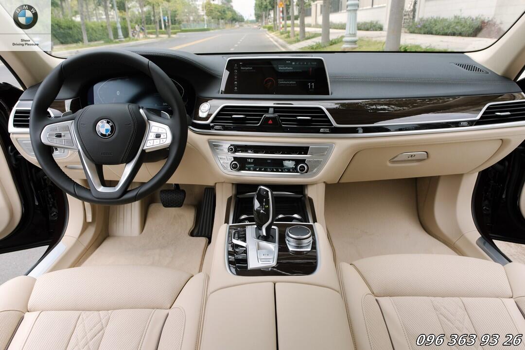 BMW 740Li - Hình 8
