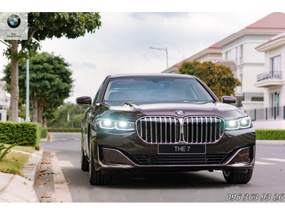 BMW 730Li Pure Excellence