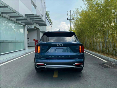 KIA Sorento Premium 2.5G (Máy xăng)
