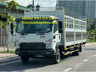 Xe tải ISUZU FRR90QE5 thùng mui bạt Euro 5 - Hotline 0903.410.268