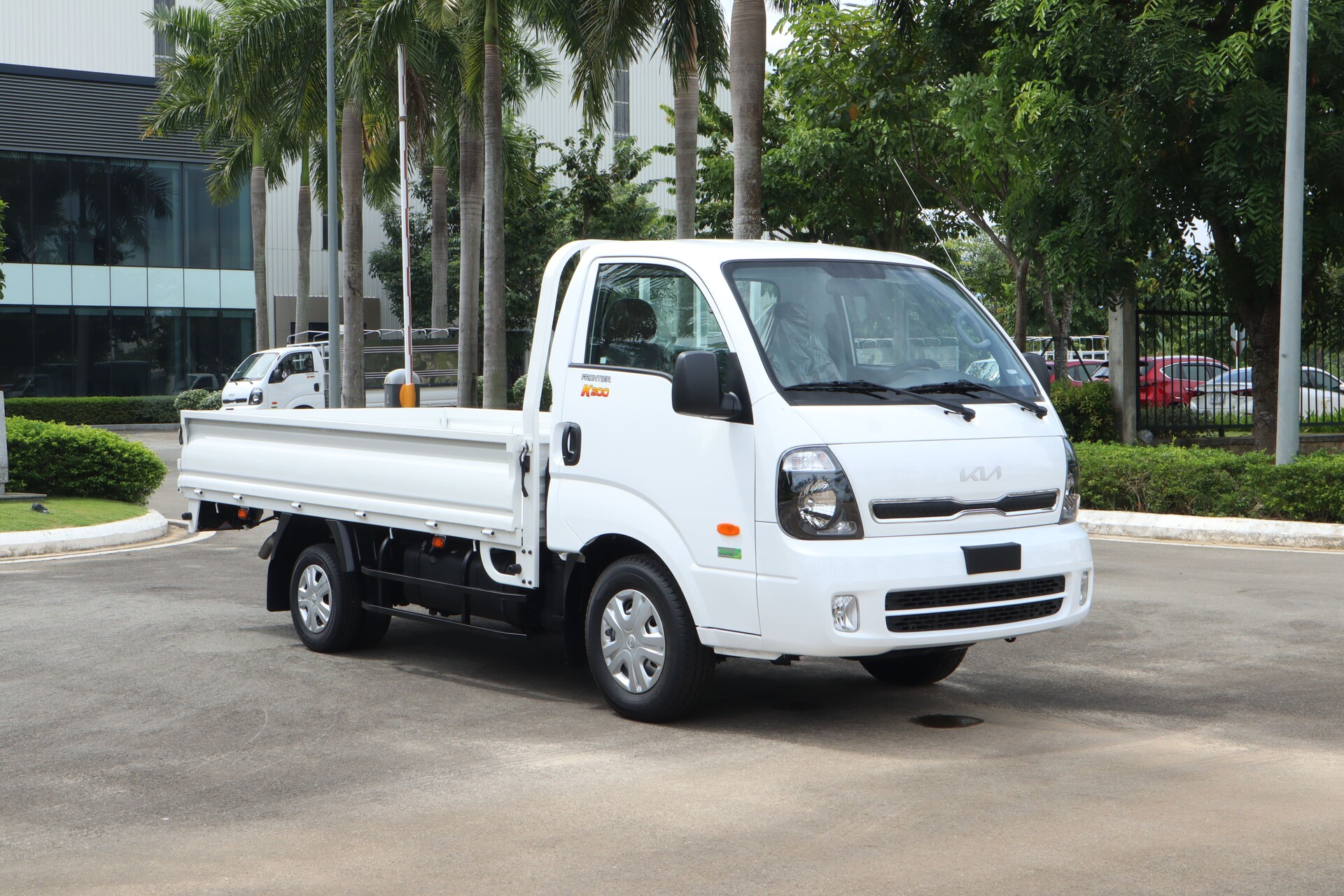 FRONTIER K200 - Thùng lửng - tải 1.990 kg