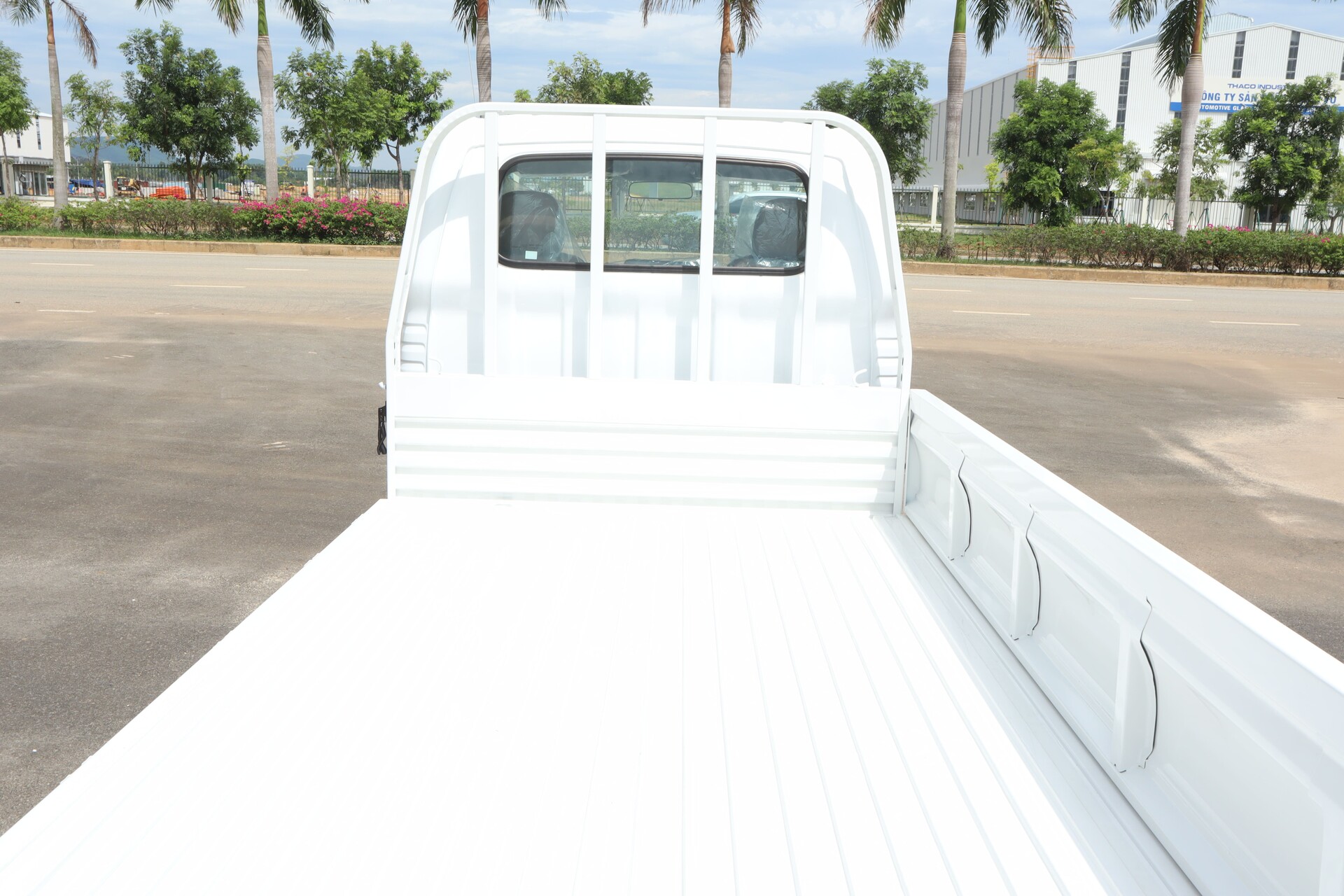 FRONTIER K200 - Thùng lửng - tải 1.990 kg