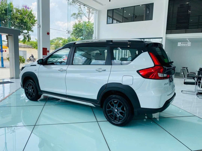 Suzuki XL7 Hybrid 1 Tone