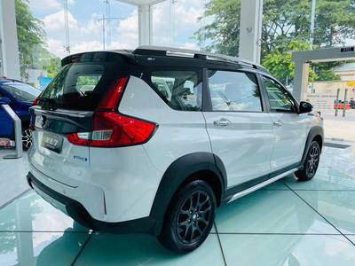 Suzuki XL7 Hybrid 1 Tone