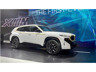 BMW XM