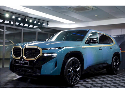 BMW XM