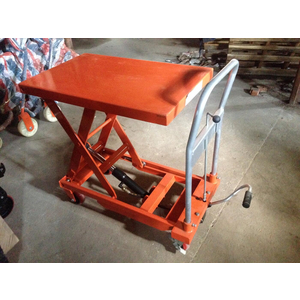 Xe nâng mặt bàn tải trọng 500kg