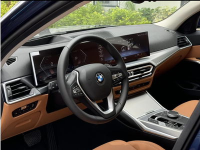 BMW 320i Sport Line LCI 2025