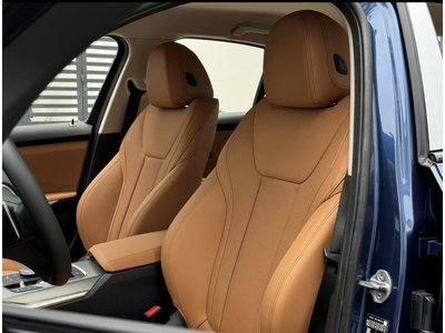 BMW 320i Sport Line LCI 2025