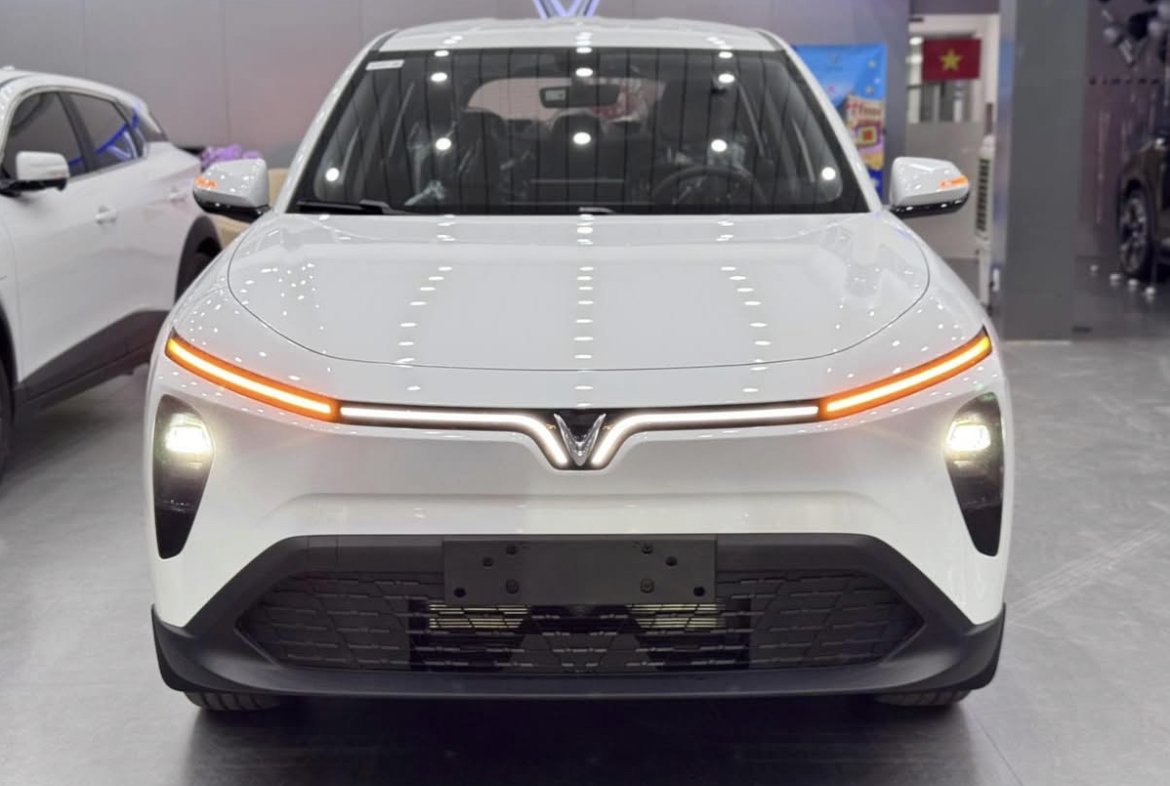 VinFast MPV 7