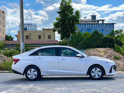 Hyundai Accent 1.5L MT