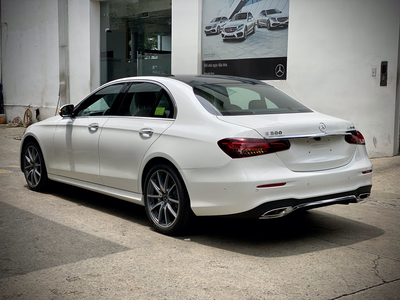 Mercedes Benz E300 AMG