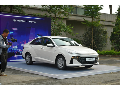 Hyundai-Accent-Allnew-MT-Hyundai-Giai-Phong