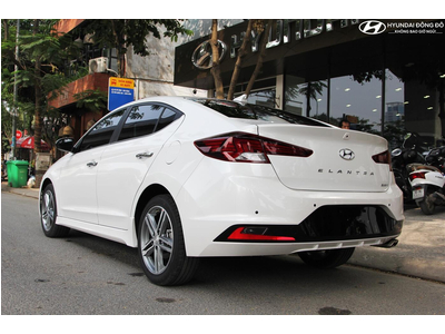 Hyundai Elantra Sport 1.6 T-GDI