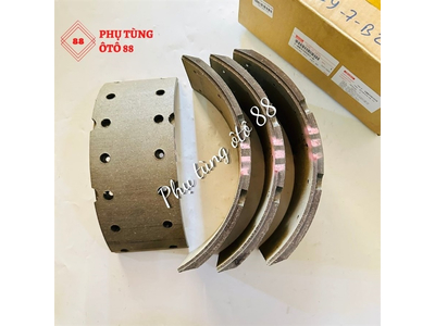 MÁ PHANH TÁN TRƯỚC XE TẢI ISUZU FRR 6 TẤN 2 - CHÍNH HÃNG