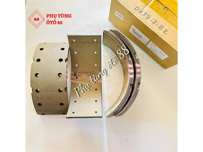 MÁ PHANH TÁN TRƯỚC XE TẢI ISUZU FRR 6 TẤN 2 - CHÍNH HÃNG