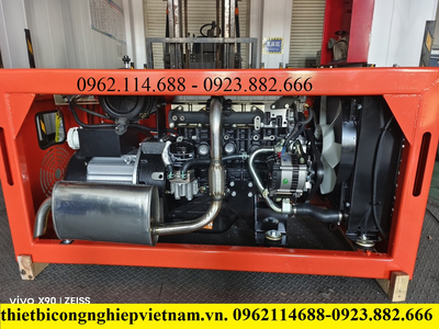 máy phát điện chạy công lạnh