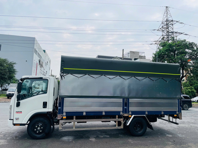 Isuzu 3.5 Tấn Thùng Bạt 5m2 NPR400