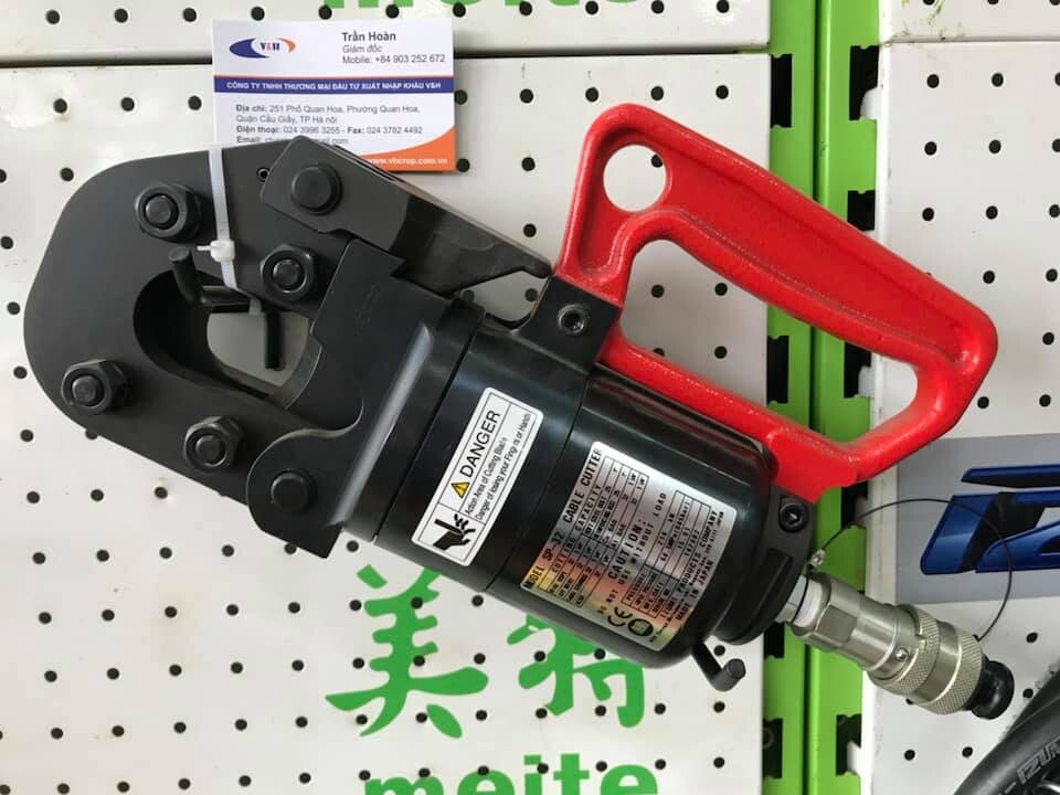 Đầu cắt cáp thủy lực IZUMI SP-32