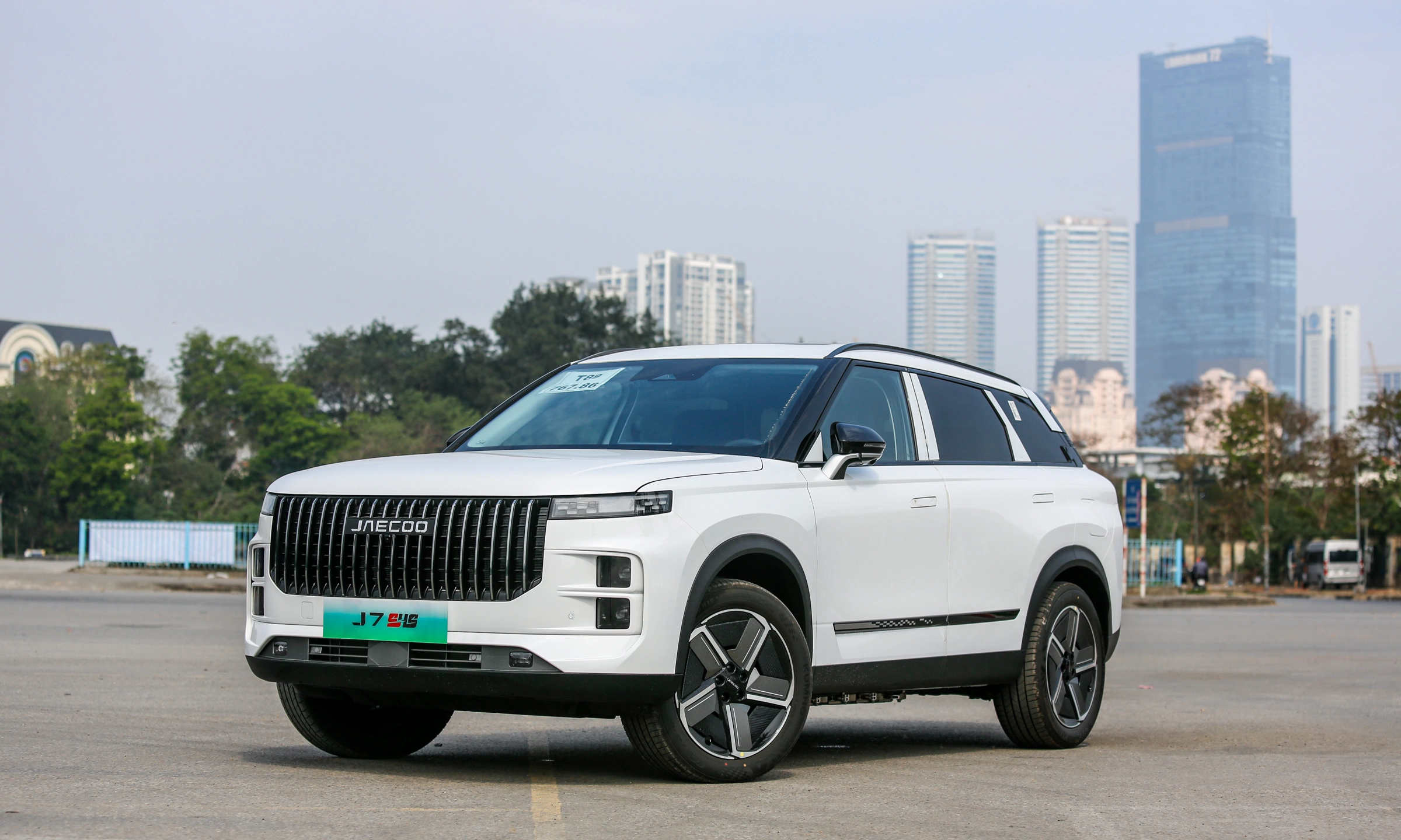 So Sánh Jaecoo J7 PHEV và BYD Sealion 6 2026: SUV Hybrid Nào Đáng Mua Nhất? | Omoda & Jaecoo HCM