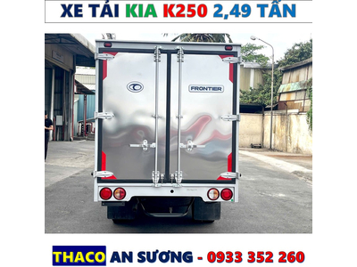 GIÁ XE TẢI KIA K250 THÙNG KÍN MỚI 2026