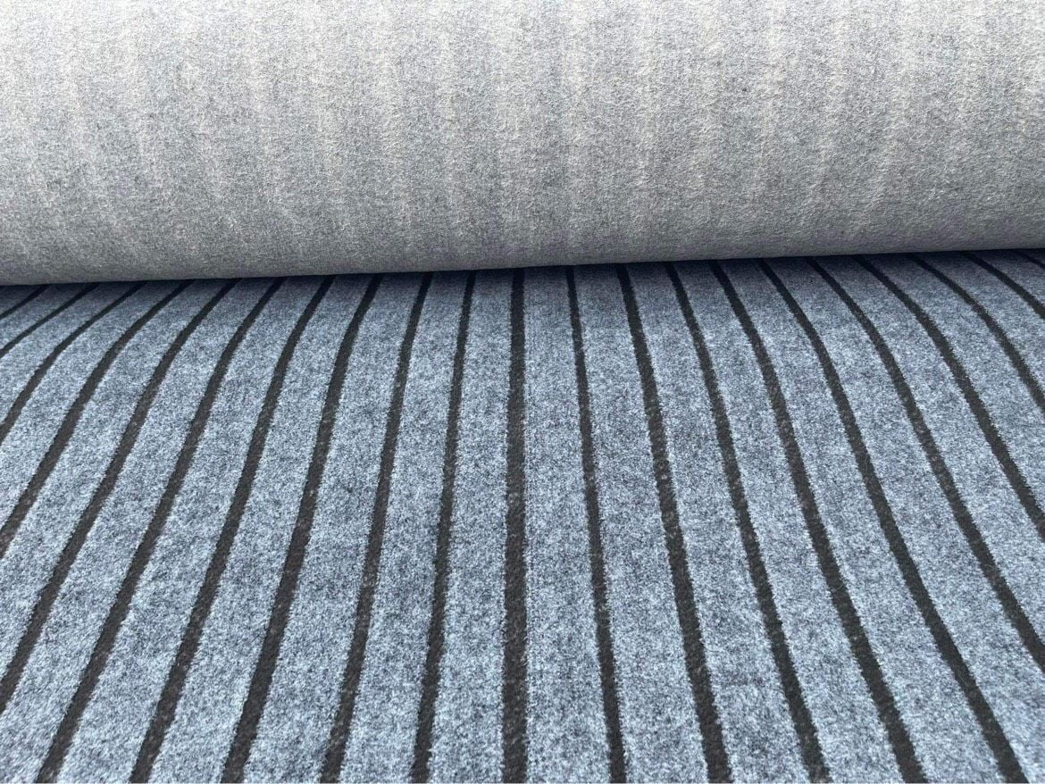 Thảm nỉ hoạ tiết