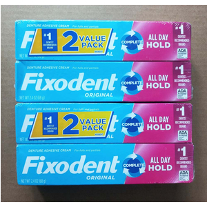 Keo dán hàm răng giả Fixodent