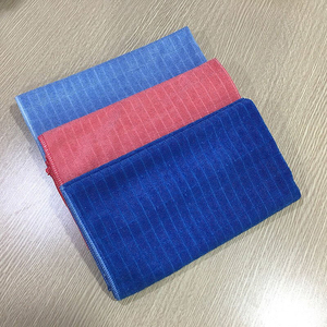 Khăn Lau Thiết Bị Spa Microfiber 50x55