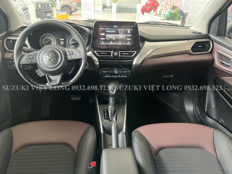 Khoang lái xe Suzuki Fronx GLX Plus - Phiên bản cao cấp nhất
