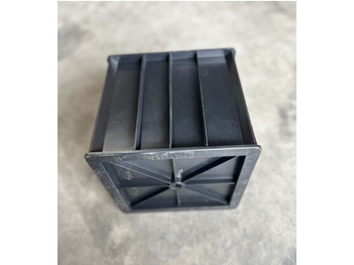 Khuôn nhựa đúc mẫu bê tông 200mm