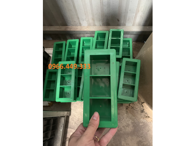 Khuôn nhựa đúc mẫu vữa 50mm