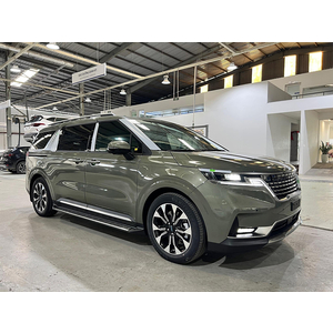 KIA Carnival 2.2D Luxury 8 chỗ