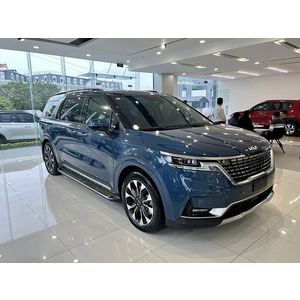 KIA Carnival 3.5G Signature 7 chỗ