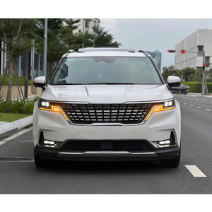 KIA Carnival 3.5G Signature 7 chỗ