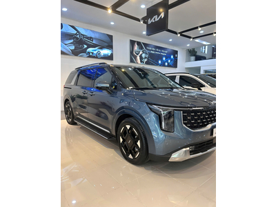 Kia Carnival Hybrid: Cuộc cách mạng cho phân khúc MPV gia đình!