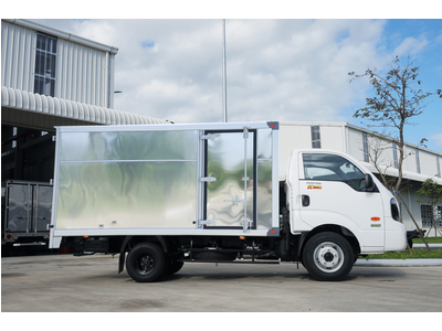 KIA K250 - Thùng kín - tải 2490kg