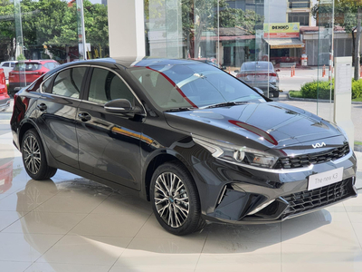 KIA K3 NEW 1.6 Luxury